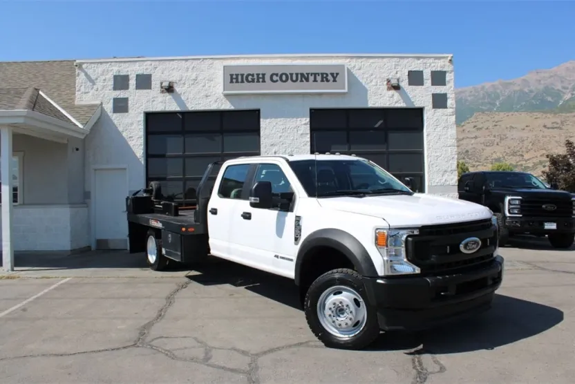 2022 Ford F-550 photo 1