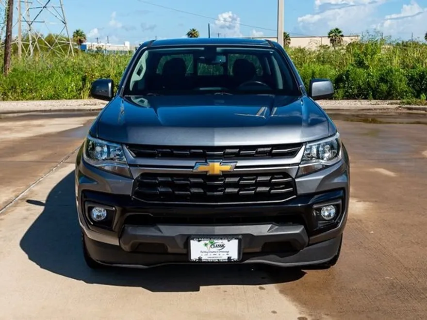 2022 Chevrolet Colorado LT photo 1