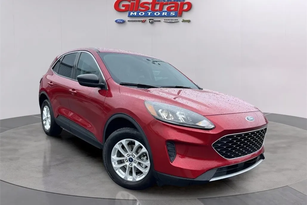 2022 Ford Escape SE photo 1