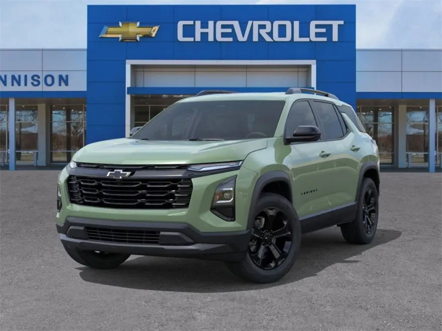 2026 Chevrolet Equinox LT photo 1