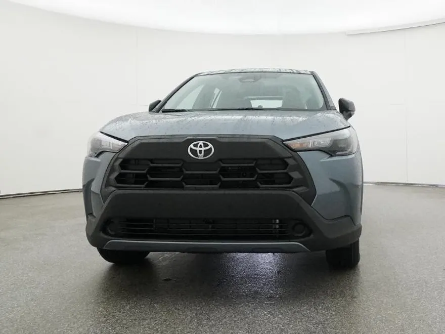 2026 Toyota Corolla Cross L photo 1