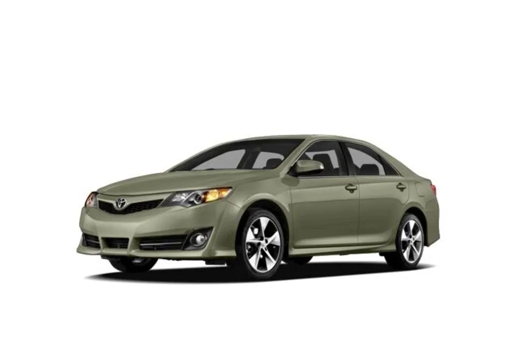 2012 Toyota Camry photo 1