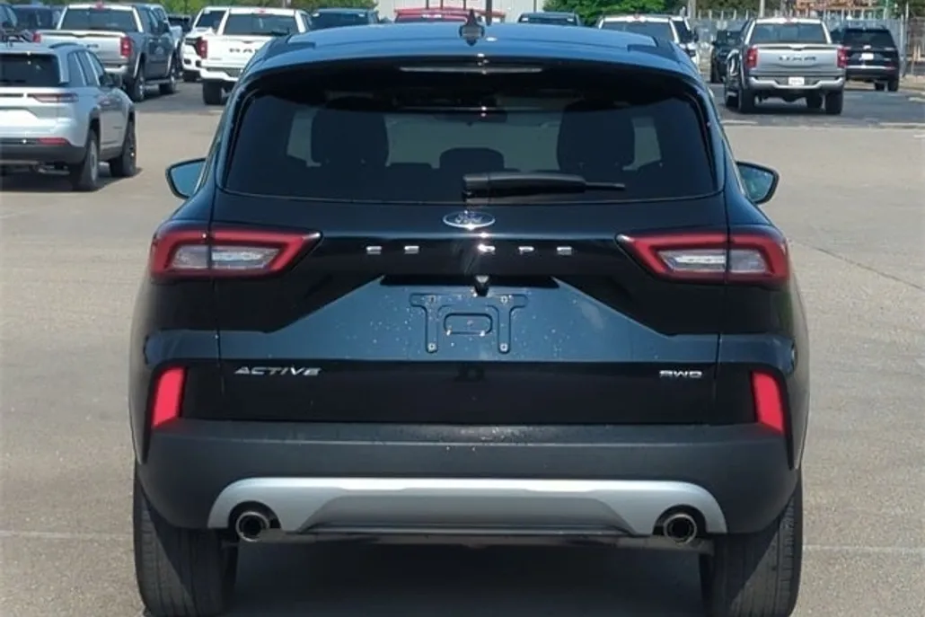 2024 Ford Escape Active photo 1