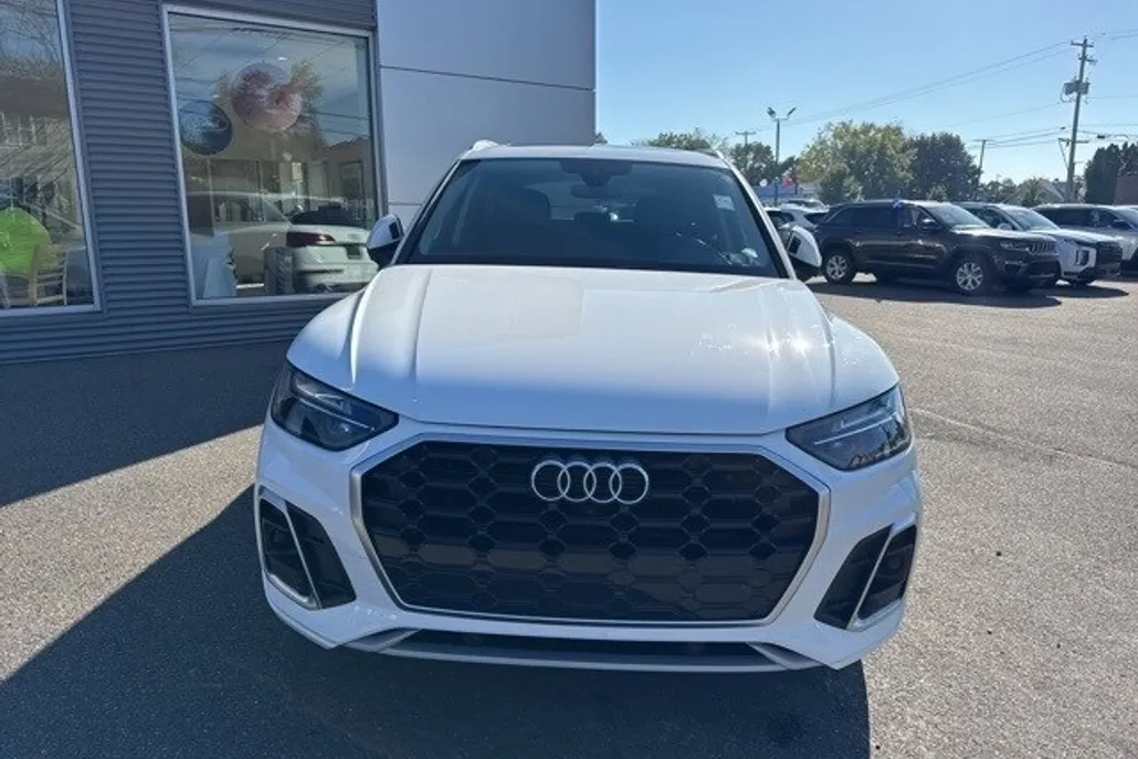 2023 Audi Q5 45 S line Premium photo 1