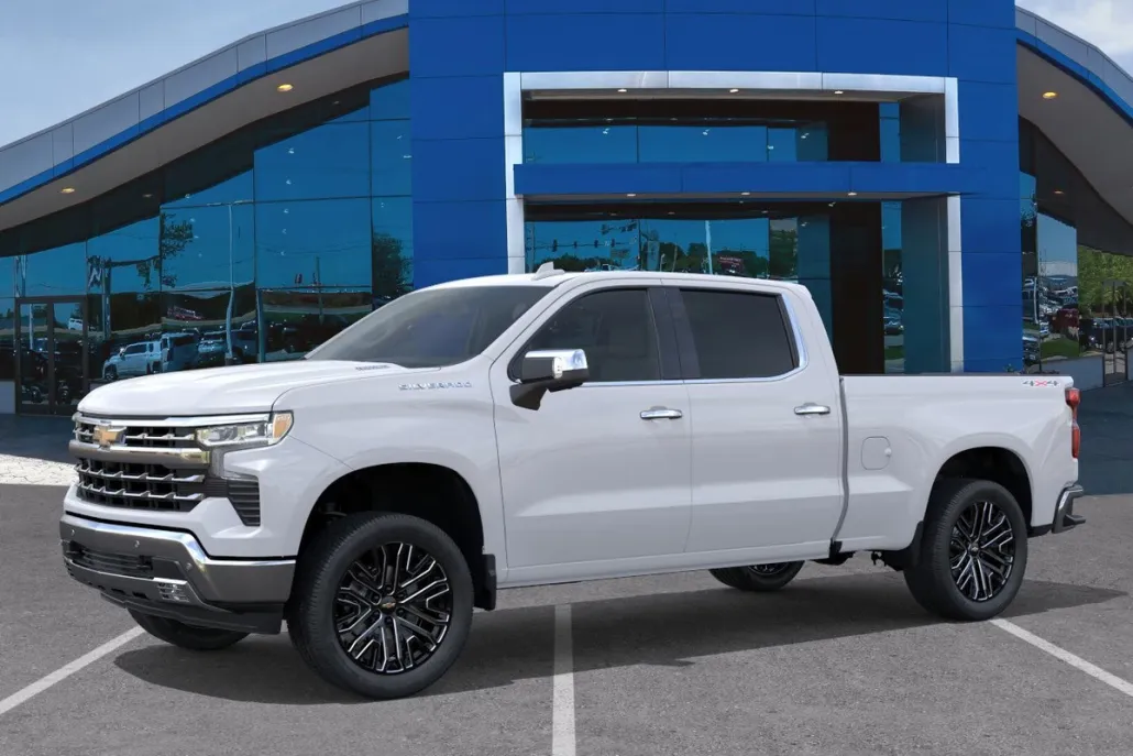 2026 Chevrolet Silverado 1500 LTZ photo 1