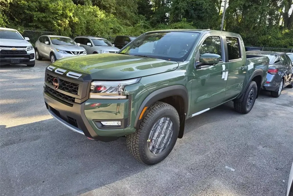 2026 Nissan Frontier PRO-4X photo 1