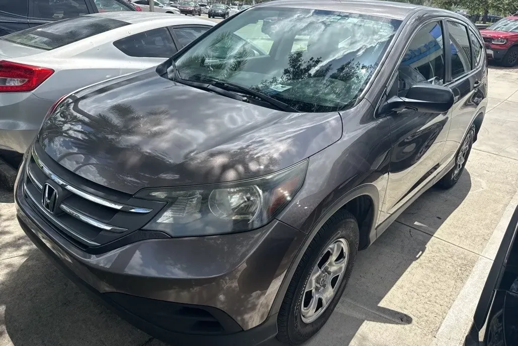 2014 Honda CR-V LX photo 1