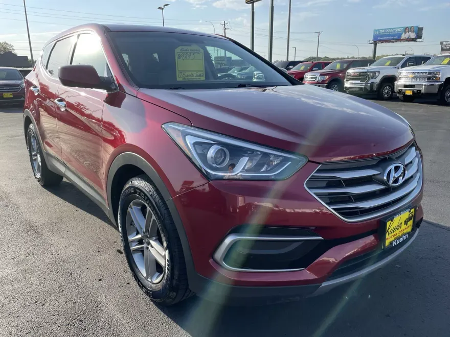 2017 Hyundai Santa Fe Sport photo 1
