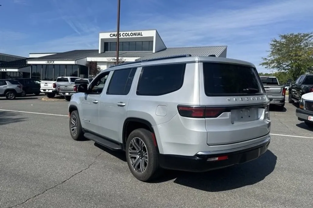 2024 Jeep Wagoneer Series II photo 1