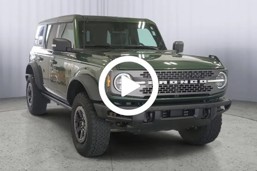 2022 Ford Bronco Badlands photo 1