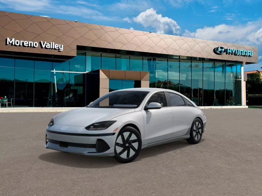 2025 Hyundai Ioniq 6 SE photo 1