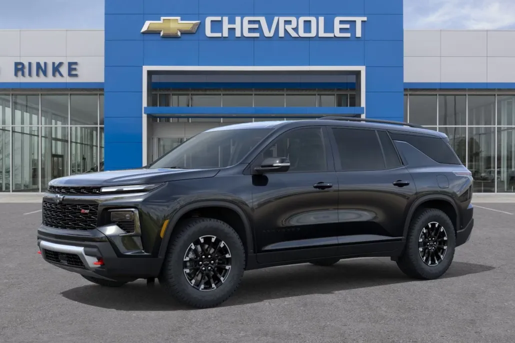 2026 Chevrolet Traverse Z71 photo 1