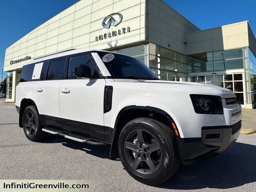 2023 Land Rover Defender 130 X-Dynamic SE photo 1