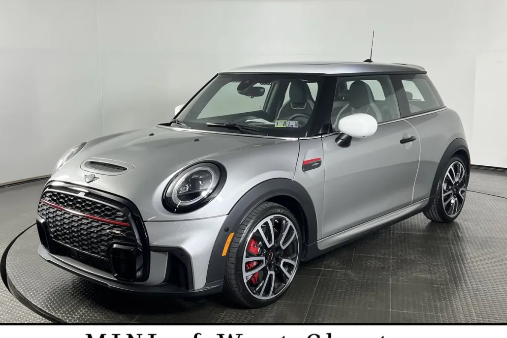 2024 Mini Cooper Hardtop John Cooper Works photo 1