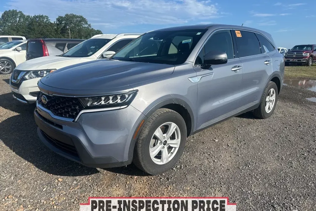 2021 Kia Sorento LX photo 1
