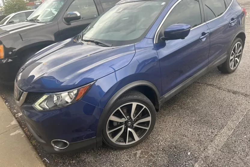 2019 Nissan Rogue Sport SL photo 1