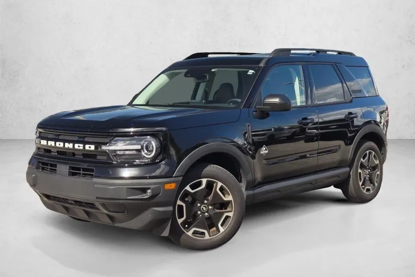 2021 Ford Bronco Sport Outer Banks photo 1