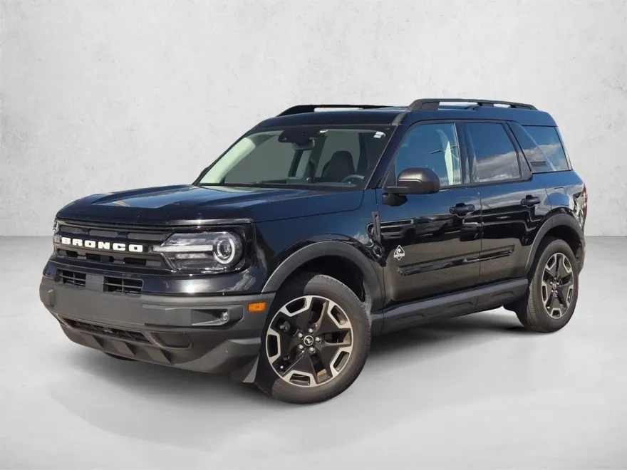 2021 Ford Bronco Sport Outer Banks photo 1