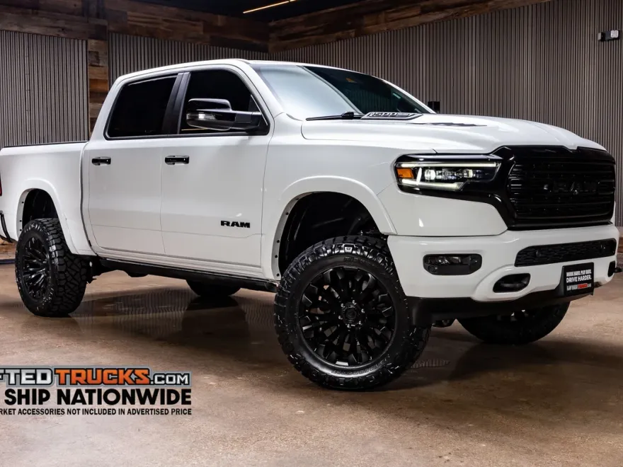 2023 Ram 1500 Limited photo 1