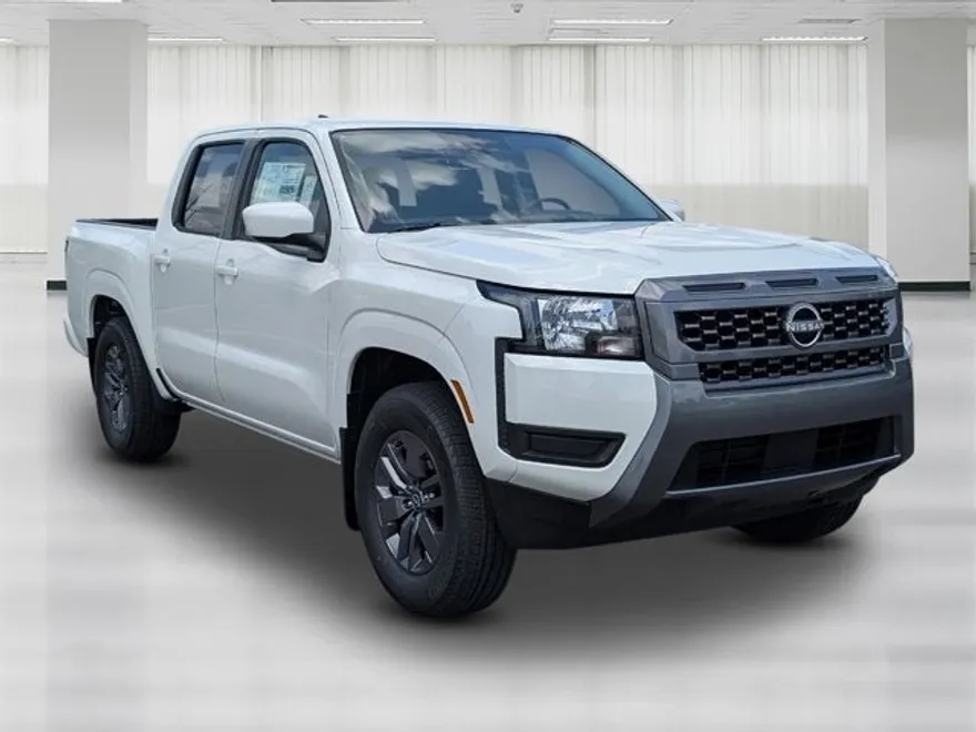 2025 Nissan Frontier SV photo 1