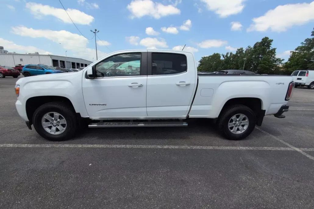 2015 Gmc Canyon SLE photo 1