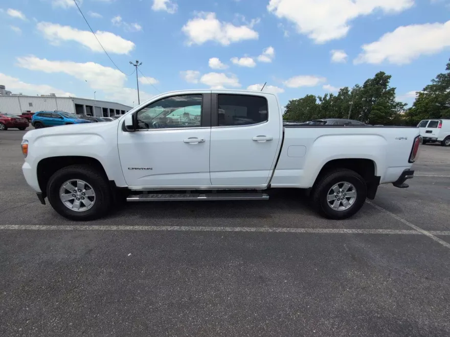 2015 Gmc Canyon SLE photo 1