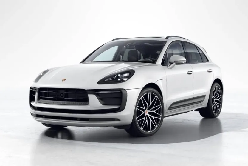 2026 Porsche Macan T photo 1