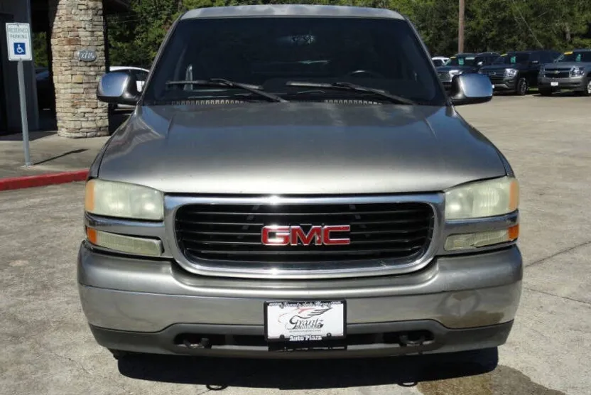 2002 Gmc Sierra 1500 photo 1