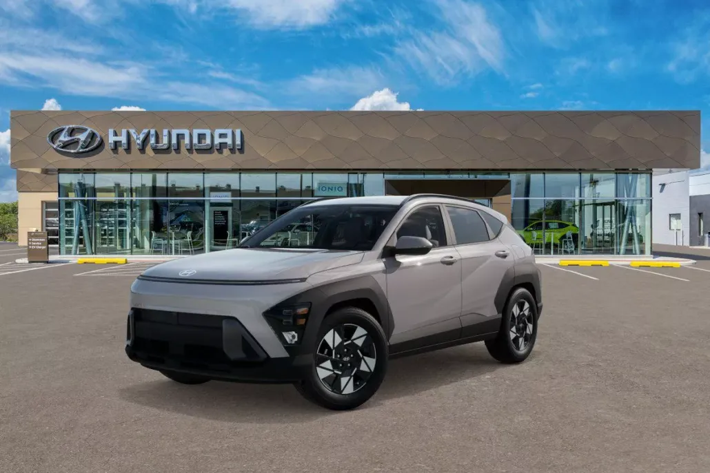 2025 Hyundai Kona SEL photo 1