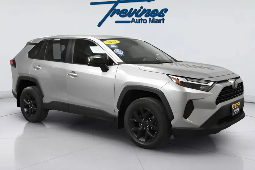 2024 Toyota RAV4 LE photo 1