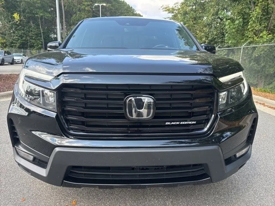 2023 Honda Ridgeline Black Edition photo 1