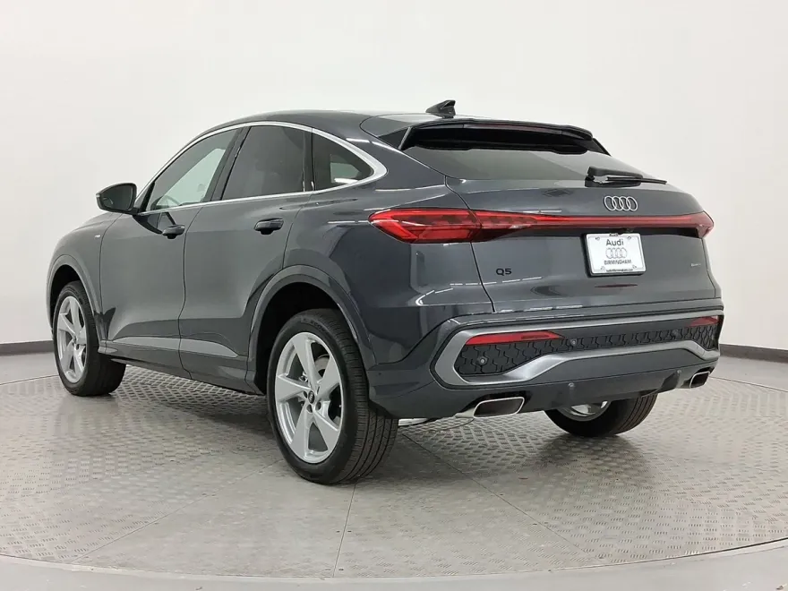 2025 Audi Q5 Premium Plus photo 1