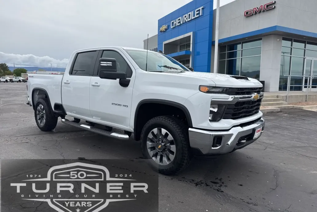 2025 Chevrolet Silverado 2500HD LT photo 1