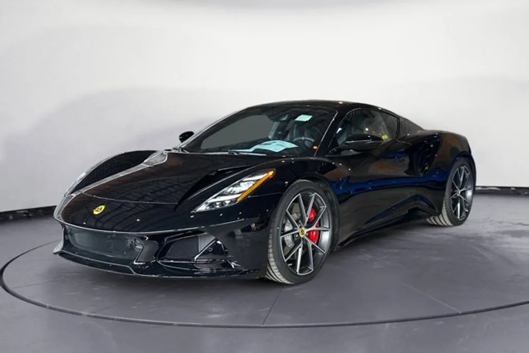 2024 Lotus Emira First Edition photo 1