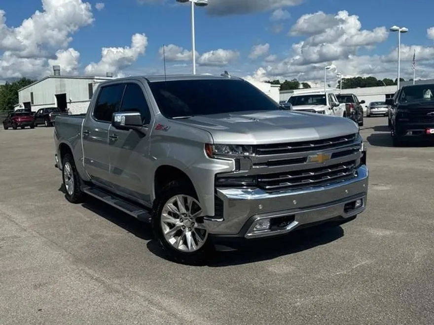 2022 Chevrolet Silverado 1500 LTZ photo 1