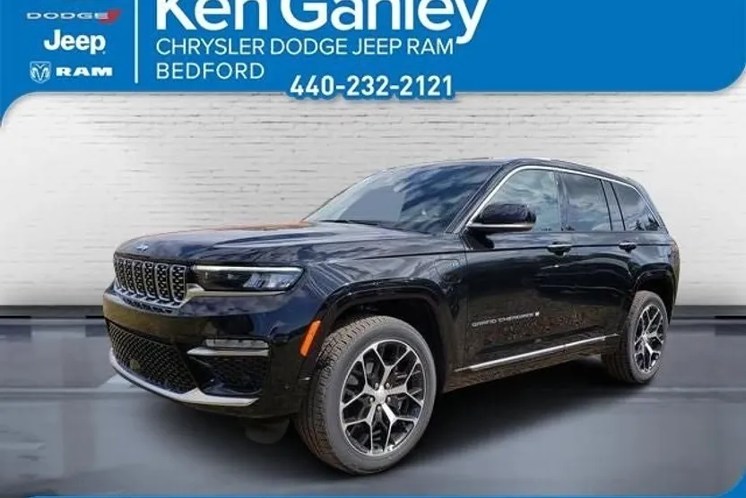 2024 Jeep Cherokee Summit Reserve 4xe photo 1