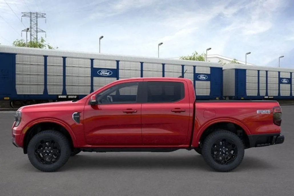 2025 Ford Ranger Lariat photo 1