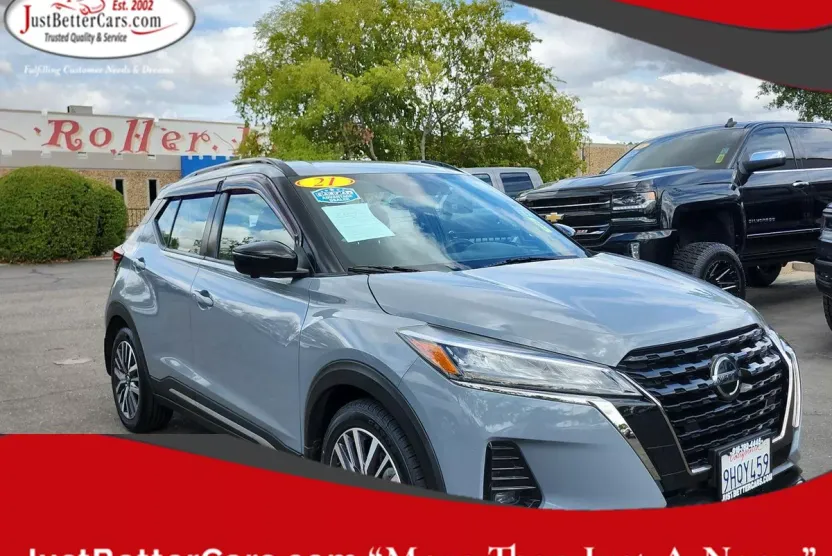 2021 Nissan Kicks SR photo 1