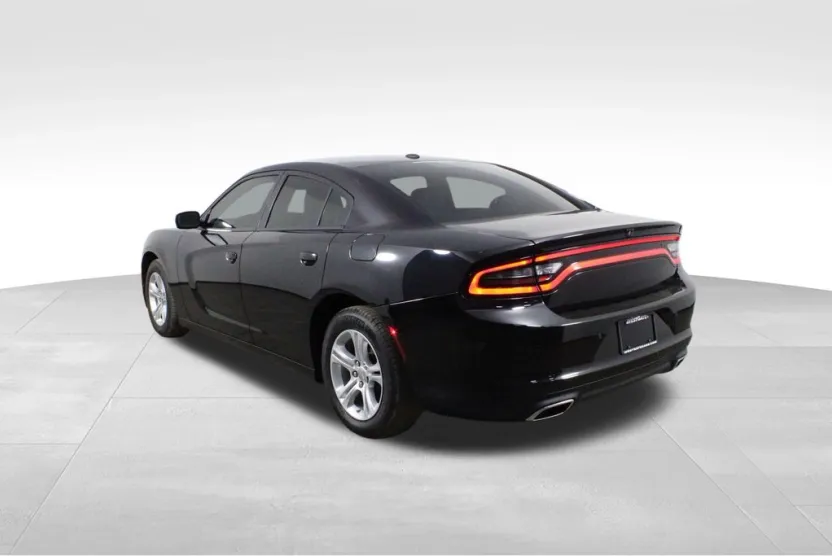 2022 Dodge Charger SXT photo 1
