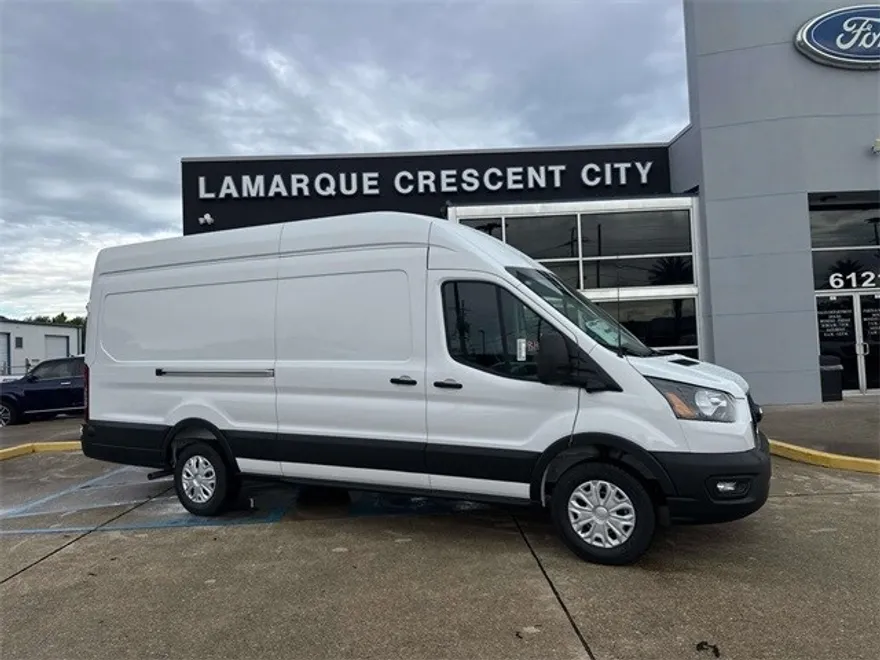 2025 Ford Transit photo 1