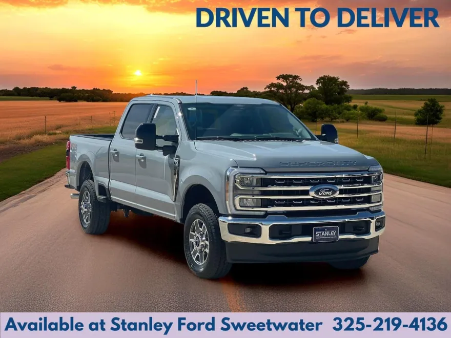 2026 Ford F-350 Lariat photo 1