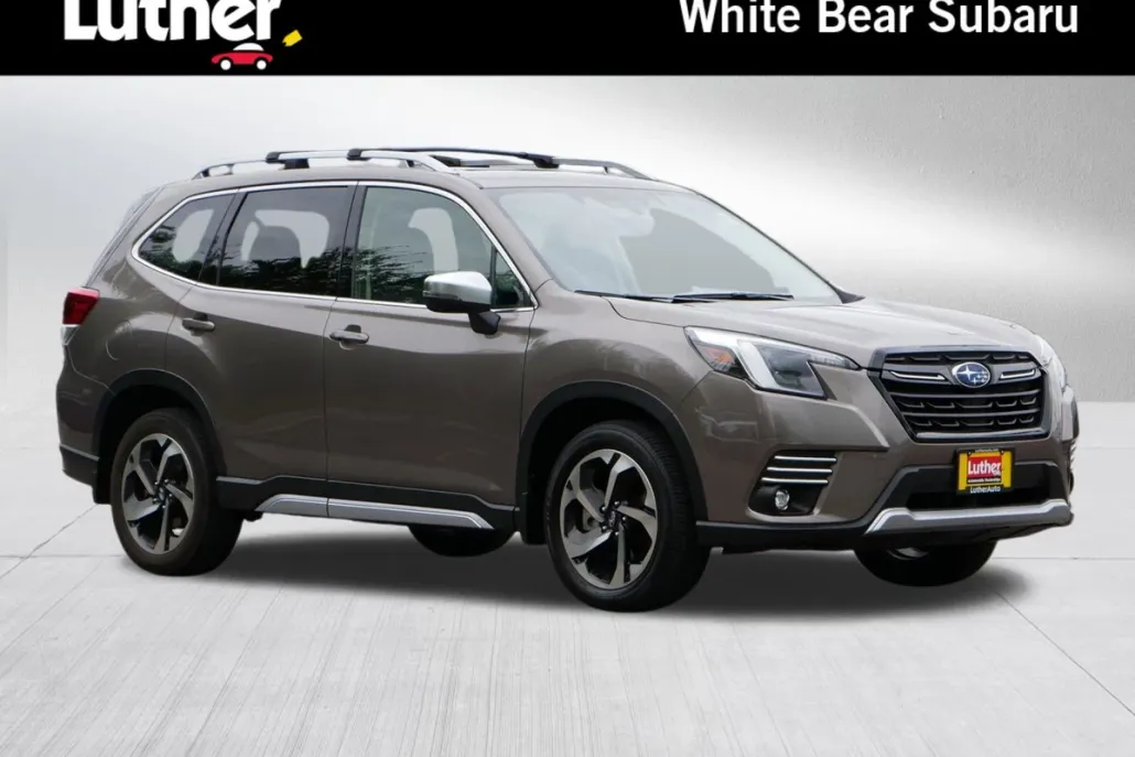 2024 Subaru Forester Touring photo 1