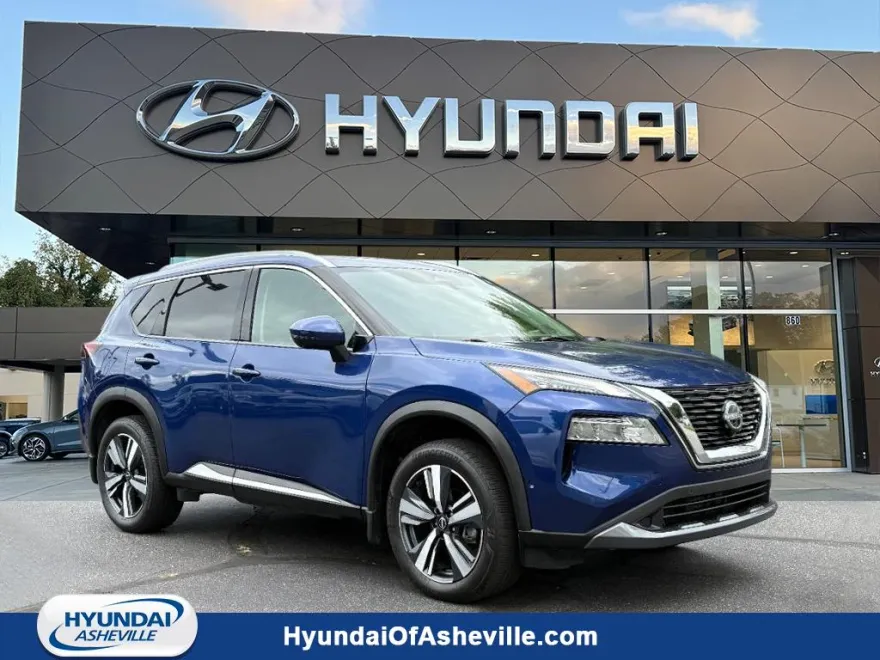 2023 Nissan Rogue SL photo 1