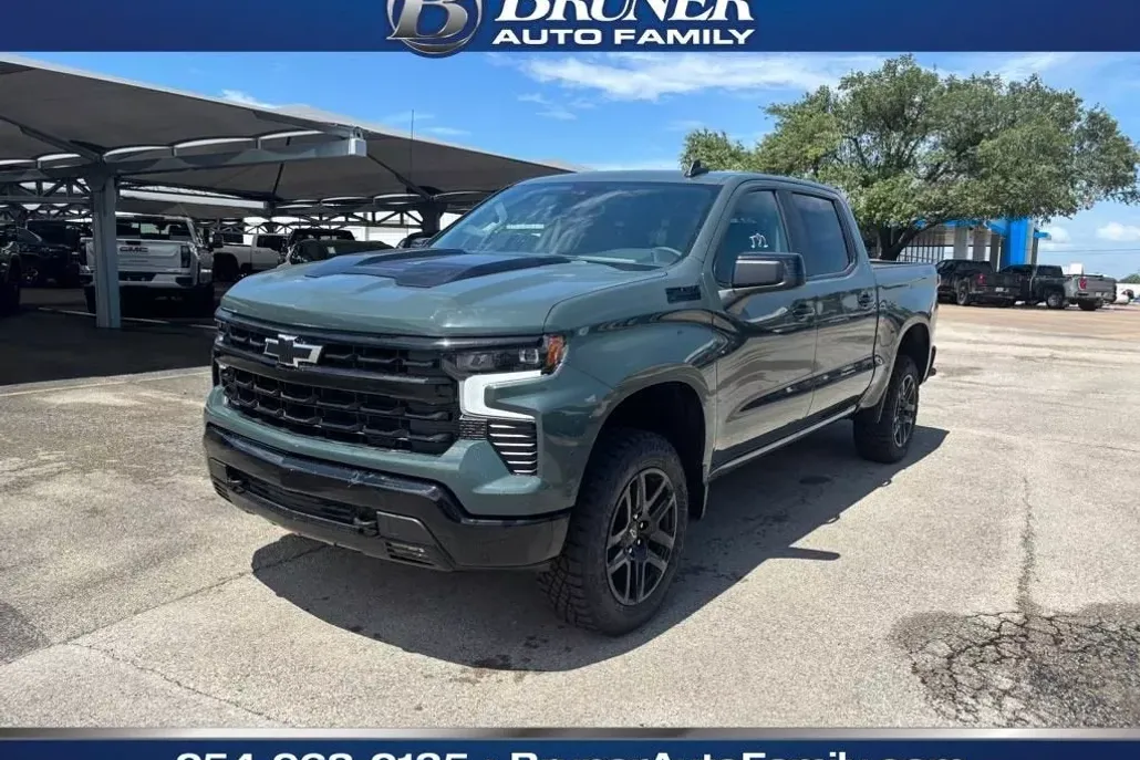 2025 Chevrolet Silverado 1500 LT Trail Boss photo 1