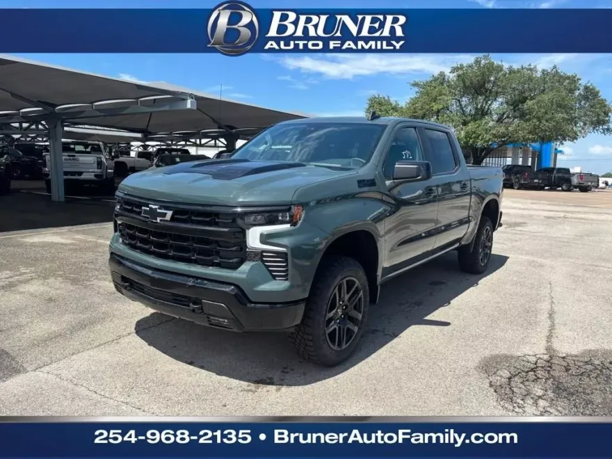 2025 Chevrolet Silverado 1500 LT Trail Boss photo 1