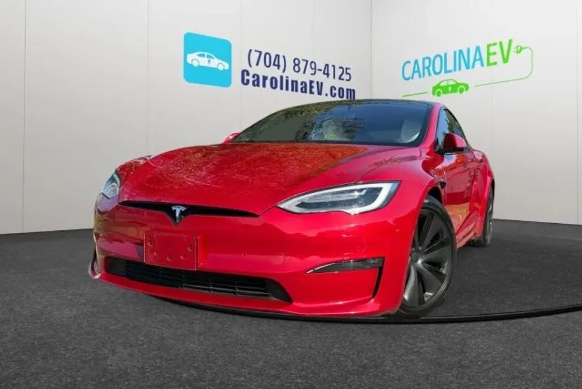 2021 Tesla Model S Plaid photo 1