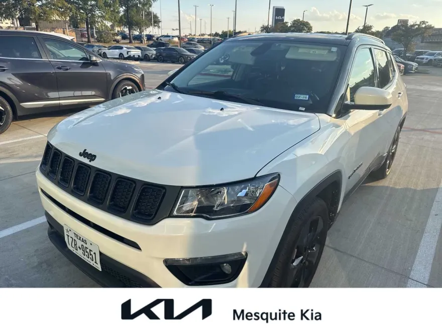 2020 Jeep Compass Latitude photo 1