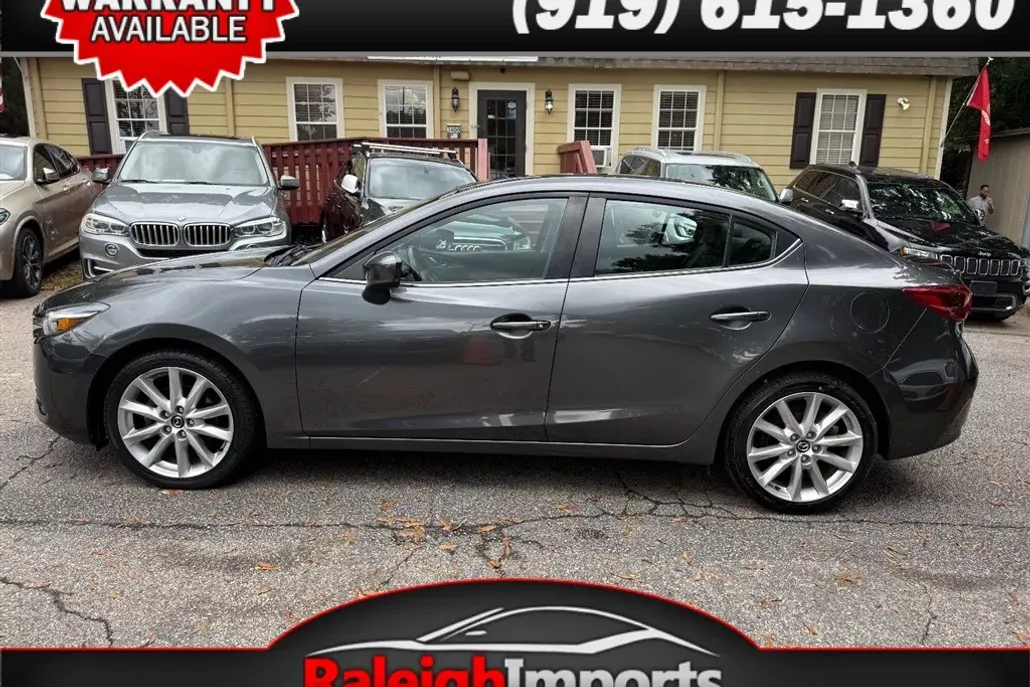 2017 Mazda Mazda3 Grand Touring photo 1