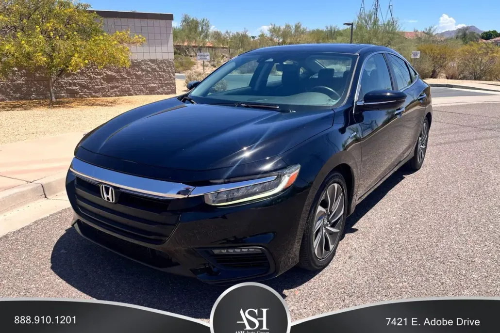 2019 Honda Insight Touring photo 1