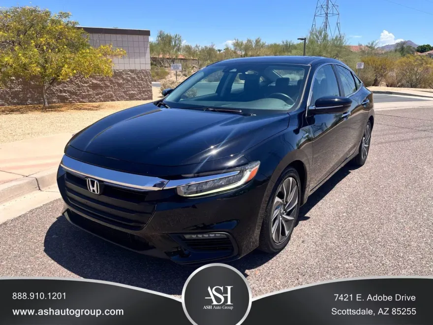 2019 Honda Insight Touring photo 1
